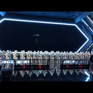 Meet your Posher, Casey